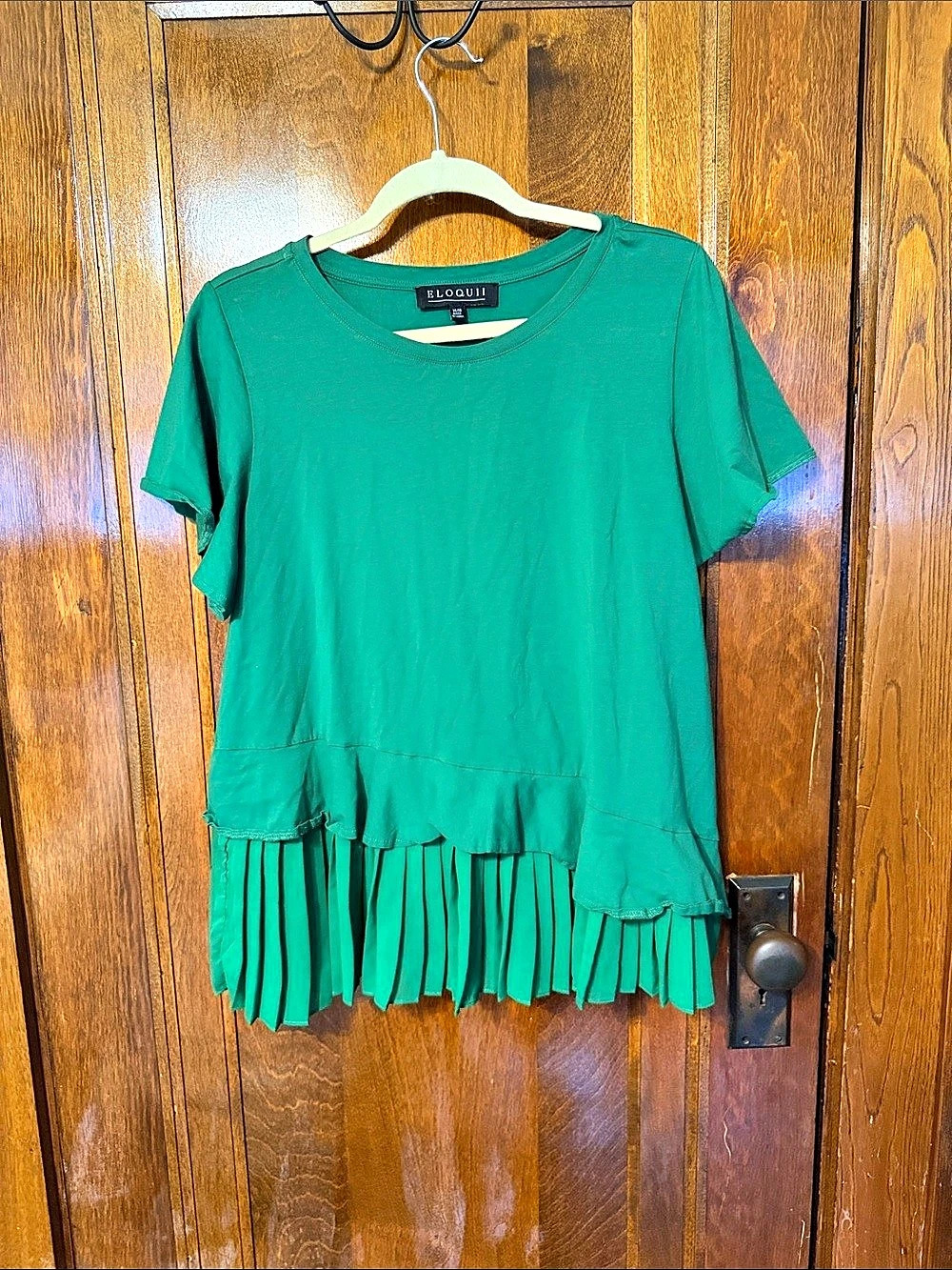 ELOQUII Pleated Hem Top Short Sleeve Green Size 14/16